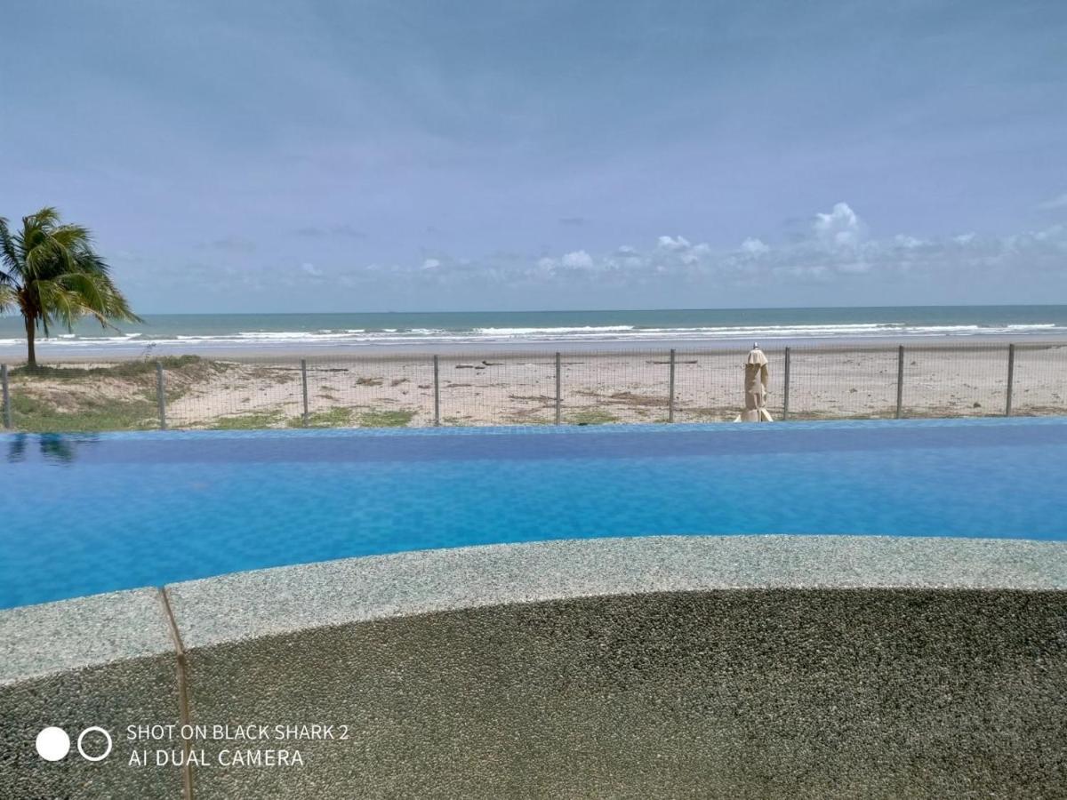 Casa Raudhah @ Timurbay Seafront Residence Kampung Sungai Karang Exteriör bild